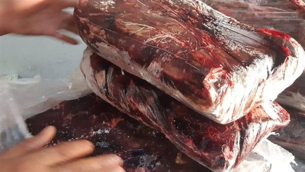 فضيحة اللحوم منتهية الصلاحية فى شبرا الخيمة..