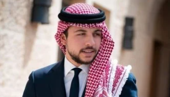 الأمير الحسين يؤدى اليمين الدستورية نائبًا للملك