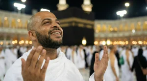 المشجع الأبكم الذي نطق أمام الكعبة.. قصة الأردني بدران تشعل المنصات