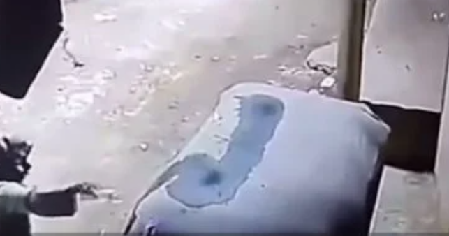 إشعال توك توك بسوهاج.. القبض على المتهم وكشف التفاصيل