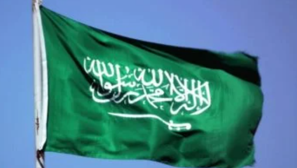السعودية تمنع طباعة أسماء الله على الأكياس والعبوات