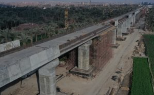 بأيدٍ مصرية.. كوبري مسار النيل بحلوان يحقق رقمًا قياسيًا بطول 2.5 كم