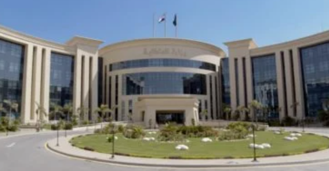 الداخلية تكشف حقيقة مقاطع “السياح الزومبي” في دهب