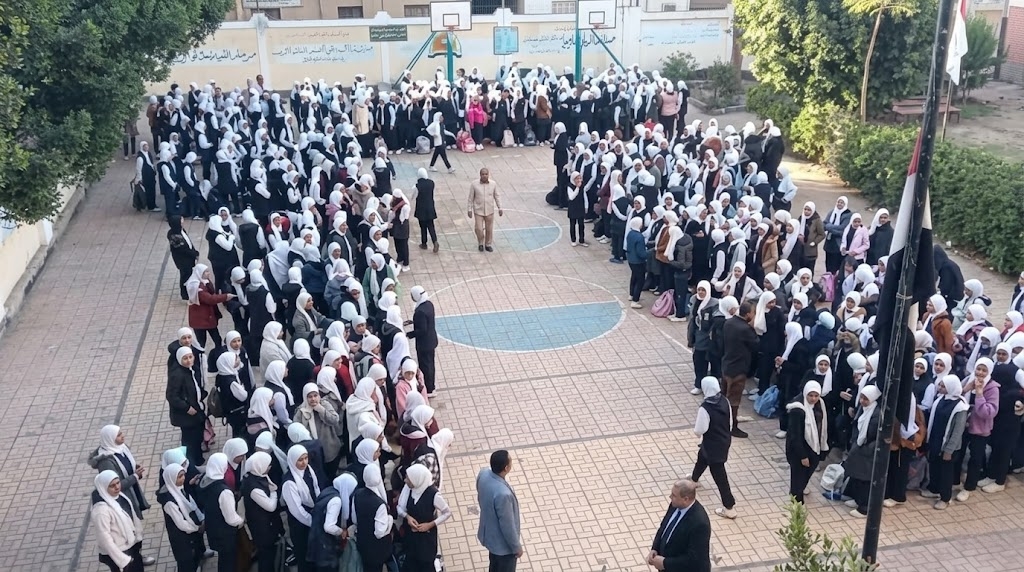تعطيل الدراسة بسبب الطقس.. التعليم تحسم الجدل