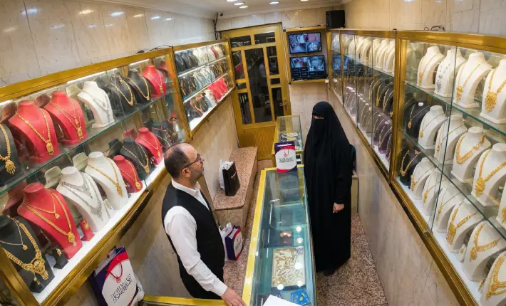 محاولة سرقة محل ذهب في البصرة بجاكوج – القصة الكاملة والتحليل الأمني للفيديو الصادم