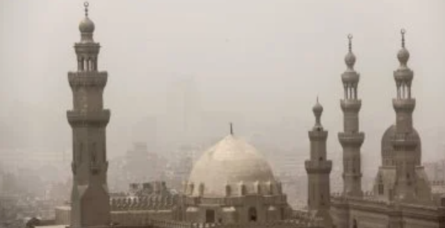 ترشيد الكهرباء بالمساجد: قرار الأوقاف الجديد