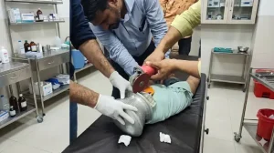إنقاذ طفل علق رأسه داخل إناء معدني وتفاصيل طبية وتأمينية تكشف لأول مرة