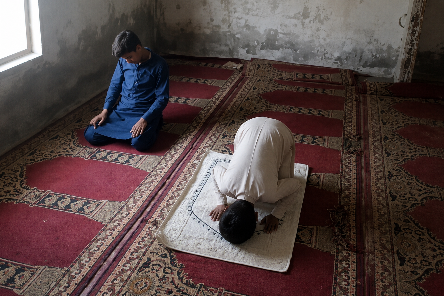 فيديو متداول لطفل يصلي يثير تفاعلًا واسعًا.. ورسائل مؤثرة عن التوبة والعودة إلى الله