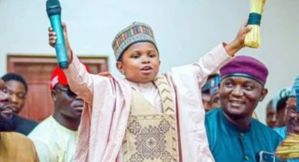 معجزة زاريا.. كيف هز مراهق السياسة النيجيرية؟