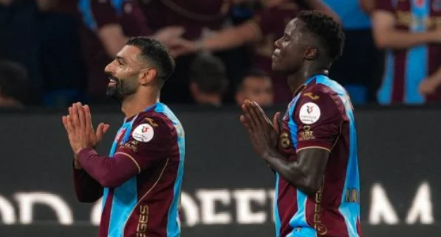 محمد صلاح يحقق رقمًا تاريخيًا مع طرابزون في الدوري التركي